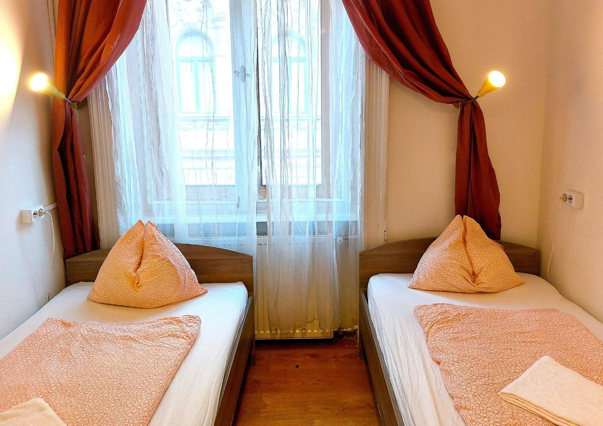Goodmo Budapest Smart Rooms Eksteriør billede